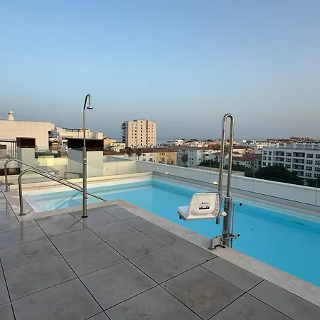 The Palm Retreat-rooftop-pool-beach Estepona