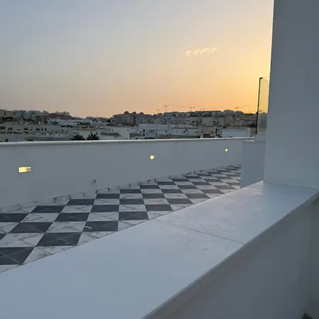 The Palm Retreat-rooftop-pool-beach Lejlighed